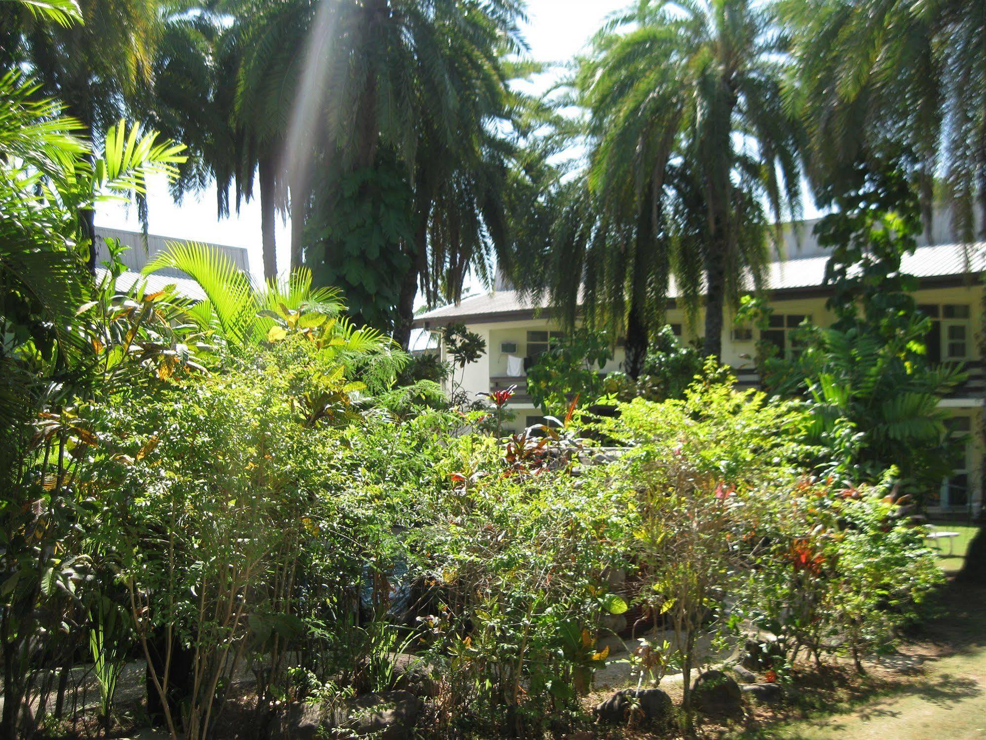 Hotel Oasis Nadi Exterior photo